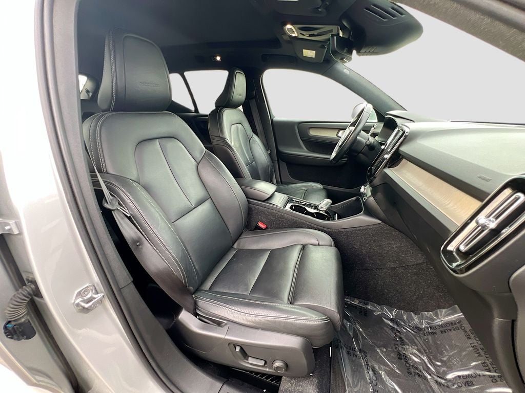 2019 Volvo XC40 T5 Inscription