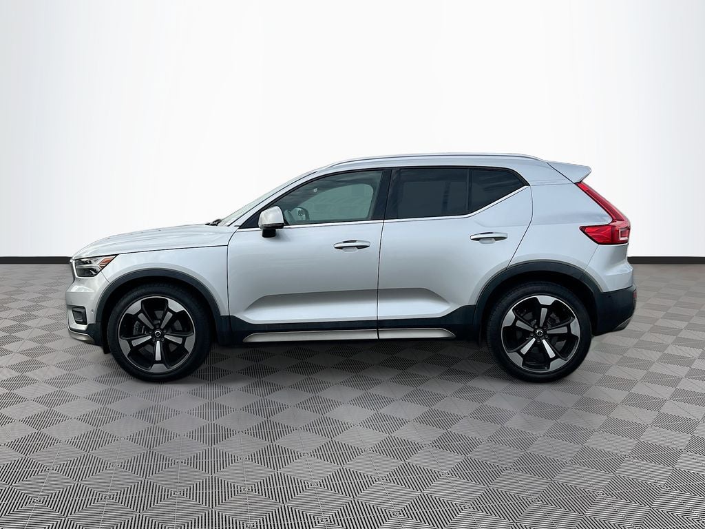 2019 Volvo XC40 T5 Inscription