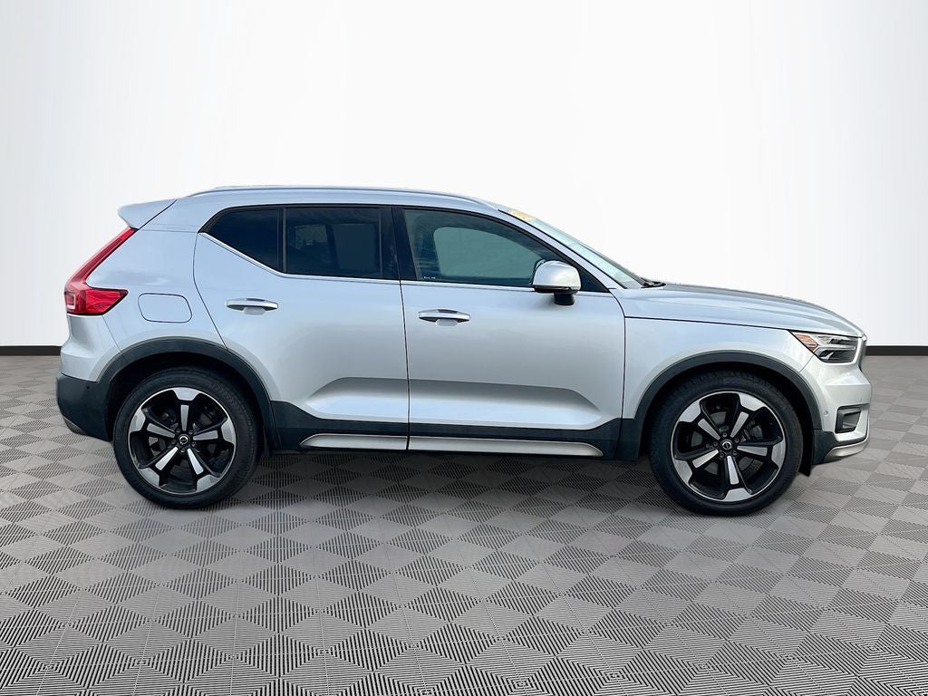 2019 Volvo XC40 T5 Inscription