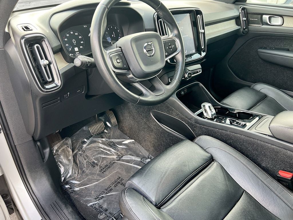 2019 Volvo XC40 T5 Inscription