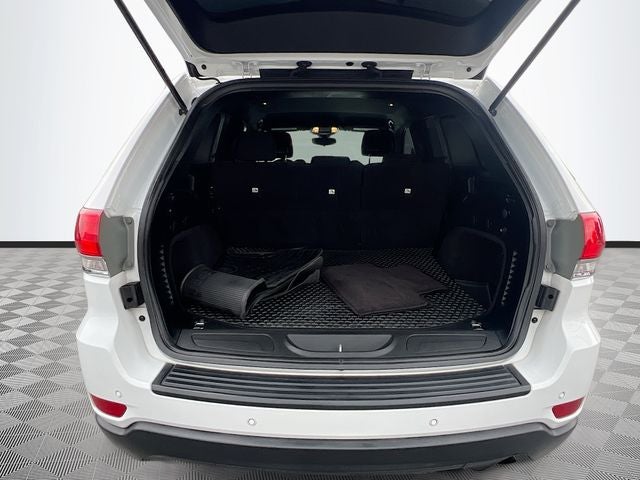 2017 Jeep Grand Cherokee Laredo