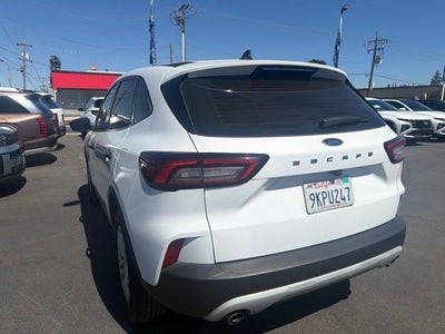 2023 Ford Escape Base