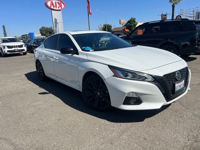 2022 Nissan Altima 2.5 SR