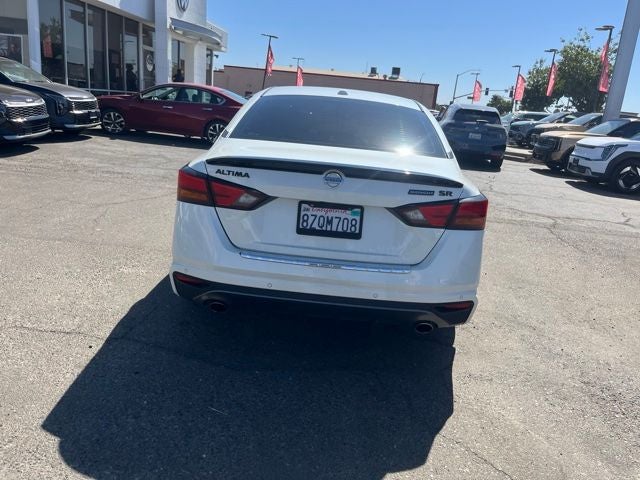 2022 Nissan Altima 2.5 SR