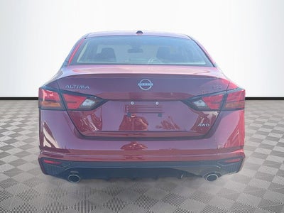 2024 Nissan Altima 2.5 SR