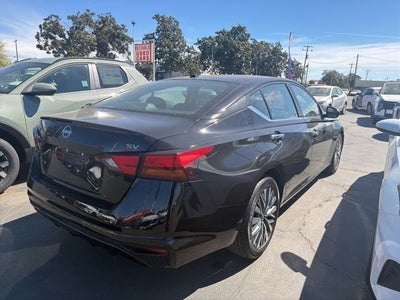 2023 Nissan Altima 2.5 SV