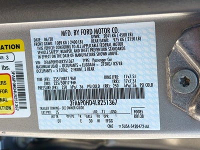 2020 Ford Fusion SE