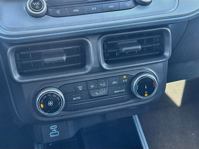 2023 Ford Maverick XL