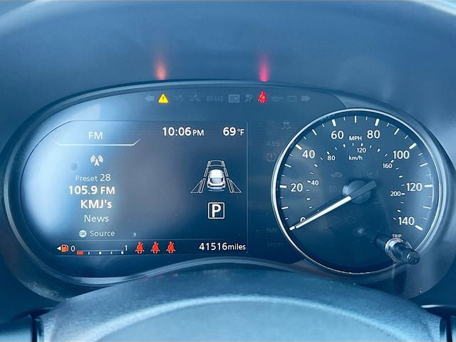 2022 Nissan Kicks SV