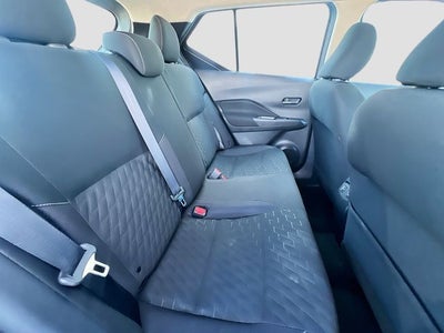 2022 Nissan Kicks SV
