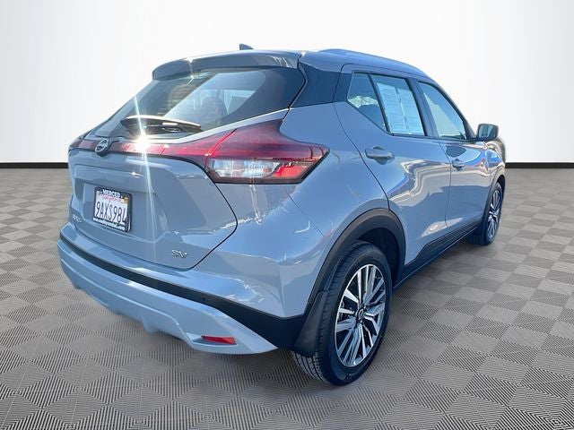 2022 Nissan Kicks SV