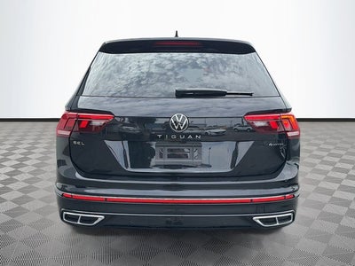 2022 Volkswagen Tiguan 2.0T SEL R-Line