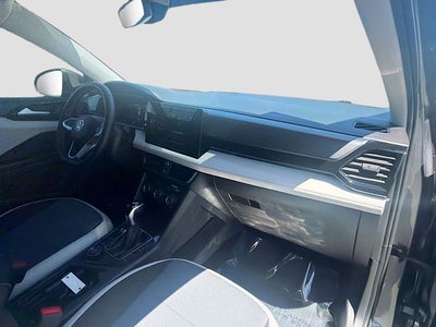 2025 Volkswagen Taos 1.5T S