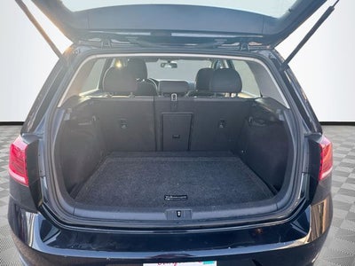 2019 Volkswagen Golf S