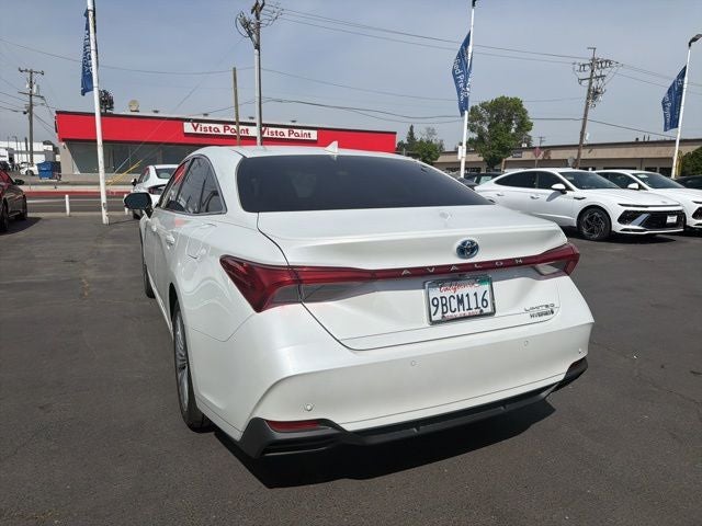 2021 Toyota Avalon Hybrid Limited