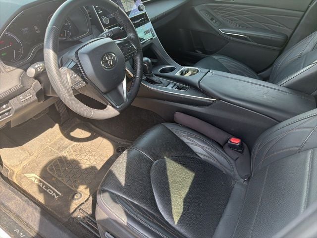 2021 Toyota Avalon Hybrid Limited