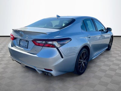 2022 Toyota Camry SE