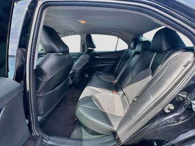 2022 Toyota Camry Hybrid Base