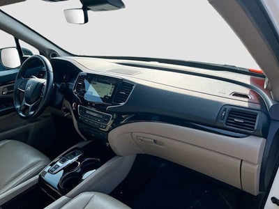 2019 Honda Pilot Touring 8 Passenger