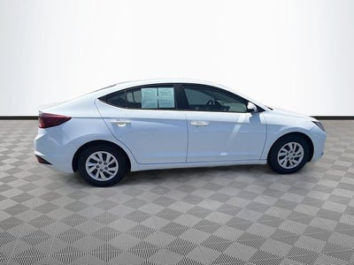 2020 Hyundai ELANTRA SE