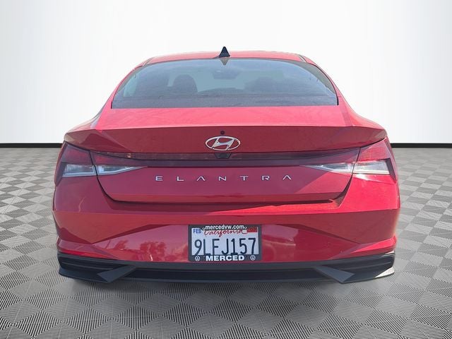 2021 Hyundai ELANTRA SEL