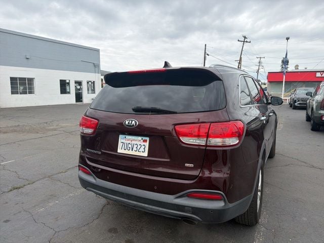 2016 Kia Sorento LX