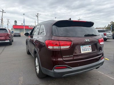2016 Kia Sorento LX
