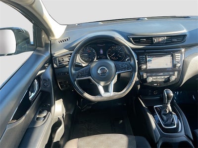 2018 Nissan Rogue Sport SV