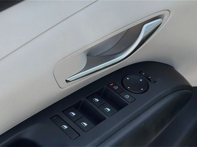 2026 Hyundai TUCSON HYBRID SE