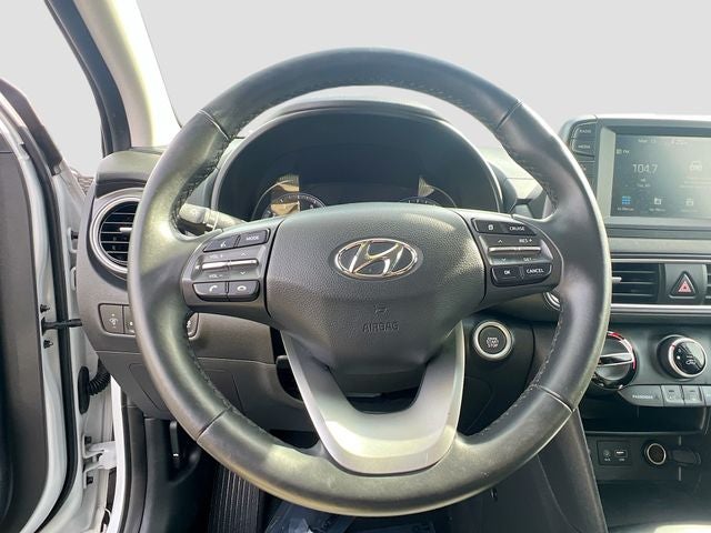 2021 Hyundai KONA SEL