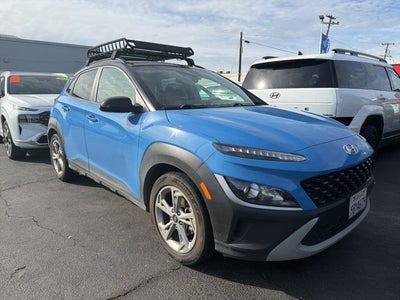 2022 Hyundai KONA SEL