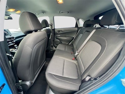 2022 Hyundai KONA SEL