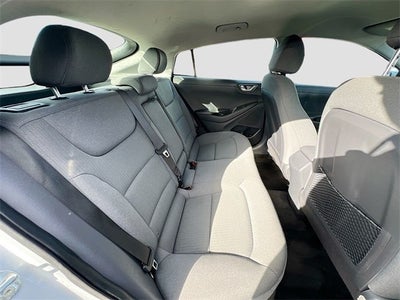 2022 Hyundai IONIQ PLUG-IN HYBRID SE