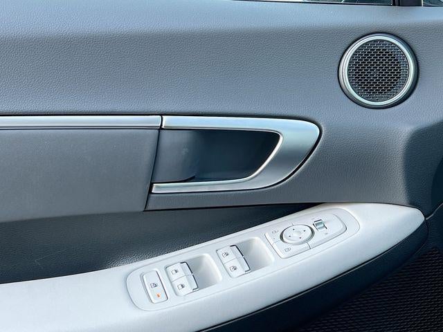 2025 Hyundai SONATA SEL Convenience