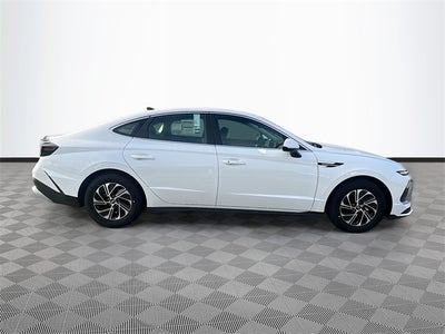 2026 Hyundai SONATA HYBRID Blue