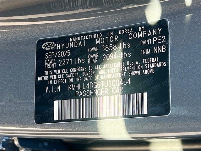 2026 Hyundai ELANTRA SE