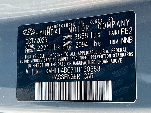 2026 Hyundai ELANTRA SE