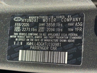 2026 Hyundai ELANTRA SE