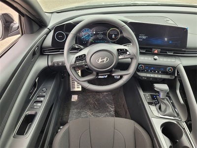 2025 Hyundai ELANTRA HYBRID SEL Sport