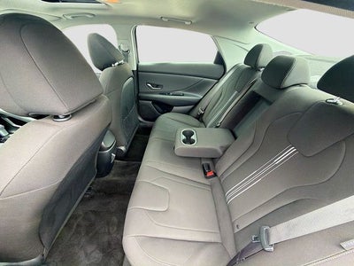 2025 Hyundai ELANTRA SEL Convenience