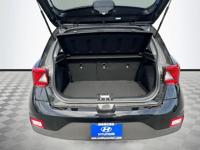 2025 Hyundai VENUE SE