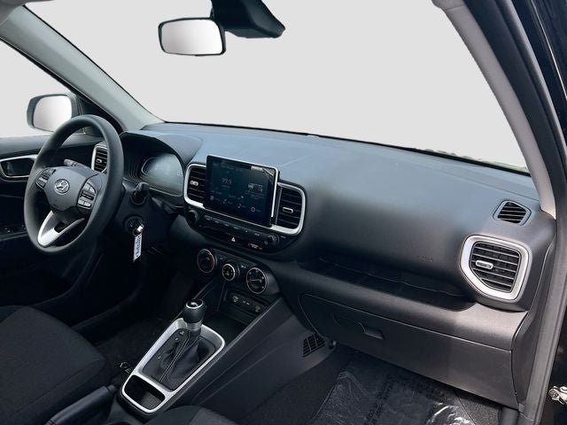 2025 Hyundai VENUE SE