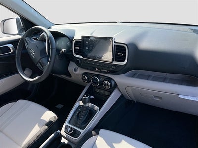 2025 Hyundai VENUE SEL