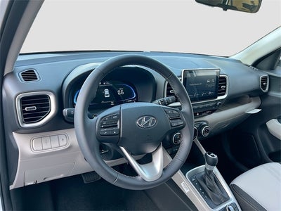 2025 Hyundai VENUE SEL