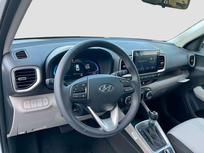 2025 Hyundai VENUE SEL