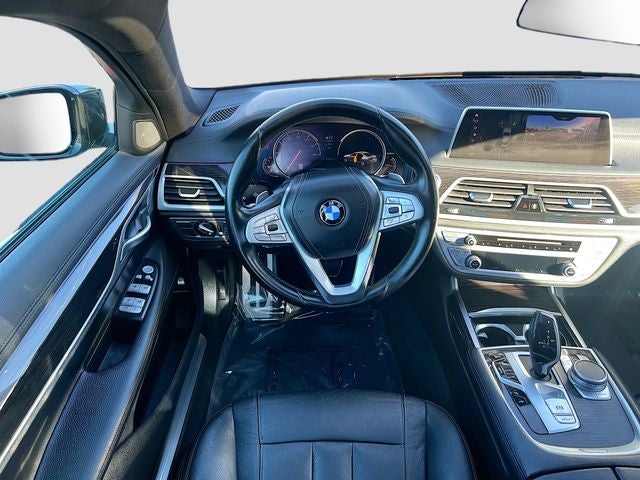 2019 BMW 7 Series 740i